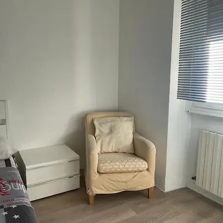 Casa “v” * סנרמו